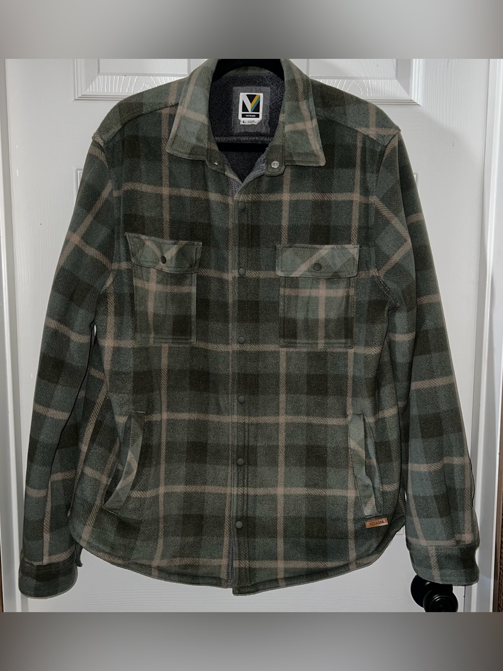 Voyager Olive Green & Tan Plaid Sherpa Snap Button Down Jacket Men’s Size Large